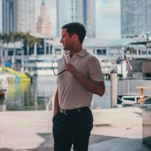 Meet your Posher, Charlie